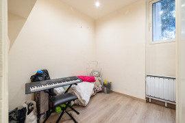 
                                                                                        Vente
                                                                                         .