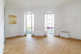 
                                                                                        Vente
                                                                                         .