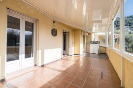 
                                                                                        Vente
                                                                                         .