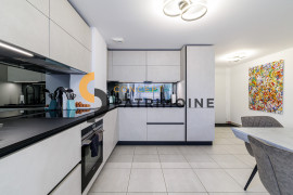 
                                                                                        Vente
                                                                                         .