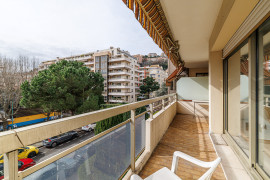 
                                                                                        Vente
                                                                                         .