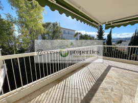 
                                                                                        Vente
                                                                                         .