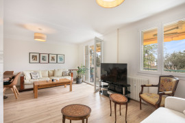 
                                                                                        Vente
                                                                                         .