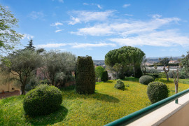 
                                                                                        Vente
                                                                                         .