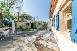 
                                                                                        Vente
                                                                                         .