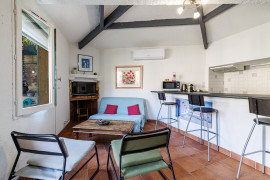 
                                                                                        Vente
                                                                                         .