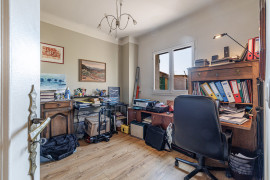 
                                                                                        Vente
                                                                                         .