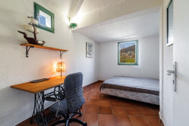 
                                                                                        Vente
                                                                                         .