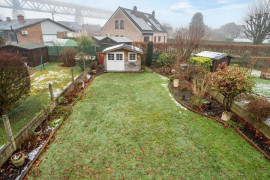 
                                                                                        Vente
                                                                                         .