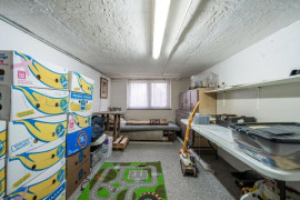 
                                                                                        Vente
                                                                                         .