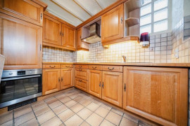 
                                                                                        Vente
                                                                                         .