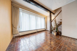 
                                                                                        Vente
                                                                                         .