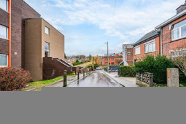 
                                                                                        Vente
                                                                                         .