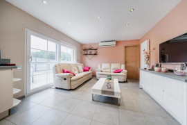 
                                                                                        Vente
                                                                                         .