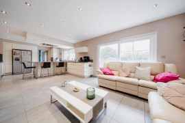 
                                                                                        Vente
                                                                                         .