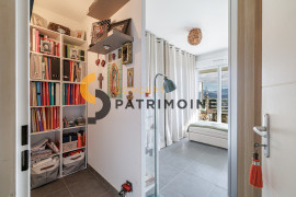 
                                                                                        Vente
                                                                                         .