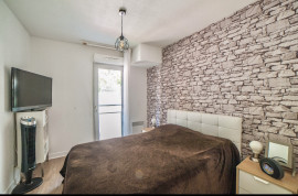 
                                                                                        Vente
                                                                                         .