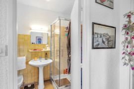 
                                                                                        Vente
                                                                                         .