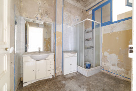 
                                                                                        Vente
                                                                                         .