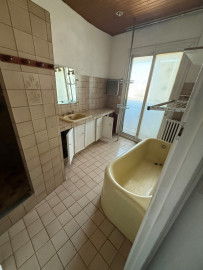 
                                                                                        Vente
                                                                                         .