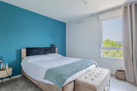 
                                                                                        Vente
                                                                                         .