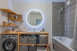 
                                                                                        Vente
                                                                                         .