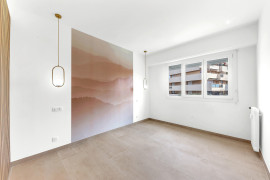 
                                                                                        Vente
                                                                                         .