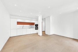 
                                                                                        Vente
                                                                                         .