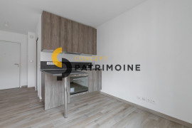 
                                                                                        Vente
                                                                                         .