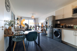 
                                                                                        Vente
                                                                                         .