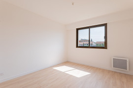 
                                                                                        Vente
                                                                                         .