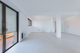 
                                                                                        Vente
                                                                                         .