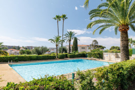 
                                                                                        Vente
                                                                                         .