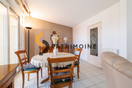 
                                                                                        Vente
                                                                                         .