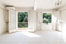 
                                                                                        Vente
                                                                                         .