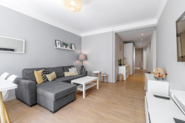 
                                                                                        Vente
                                                                                         .