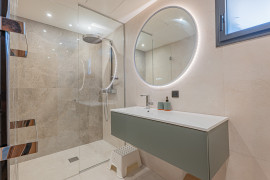 
                                                                                        Vente
                                                                                         .