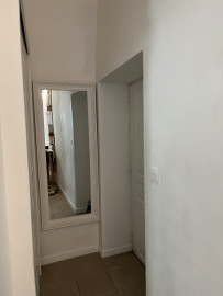 Vente
                                                                                .