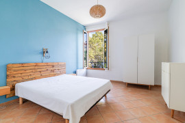 
                                                                                        Vente
                                                                                         .