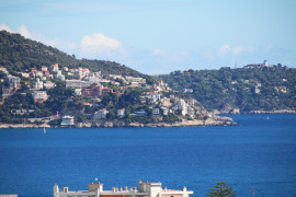 
                                                                                        Vente
                                                                                         .