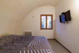 
                                                                                        Vente
                                                                                         .