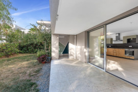 
                                                                                        Vente
                                                                                         .