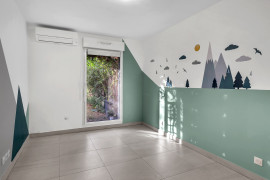 
                                                                                        Vente
                                                                                         .