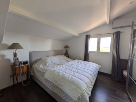 
                                                                                        Vente
                                                                                         .