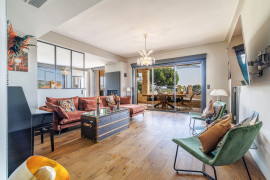 
                                                                                        Vente
                                                                                         .