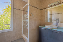 
                                                                                        Vente
                                                                                         .