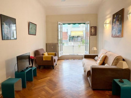 
                                                                                        Vente
                                                                                         .