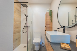 Vente
                                                                                .