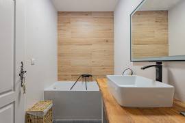 Vente
                                                                                .