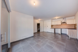 
                                                                                        Location
                                                                                         .